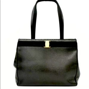 COPY - Salvatore Ferragamo vara tote shoulder han…